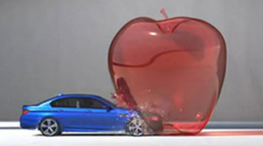 BMW M5'ten &lsquo;mermi&rsquo; gibi video!