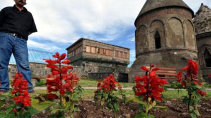 Bir anda milyoner oldular!