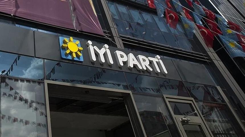 İYİ Partili aday yarıştan &ccedil;ekildi! AK Parti'nin adayını destekleyecek