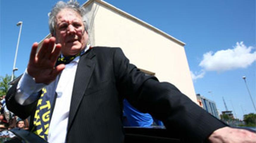 Aziz Yıldırım serbest bırakıldı