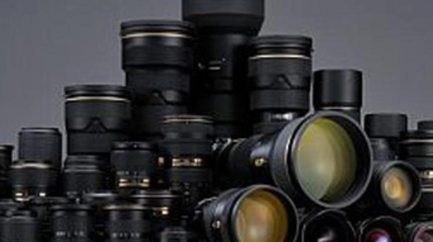 Nikon lens &uuml;retiminde rekor seviyeye ulaştı!