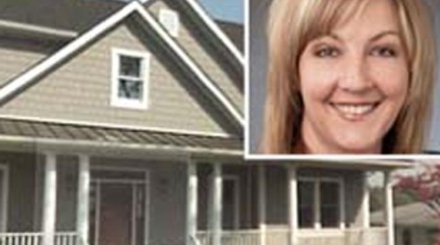 Hastanedeki arkadaşının oğluyla seks yaptı