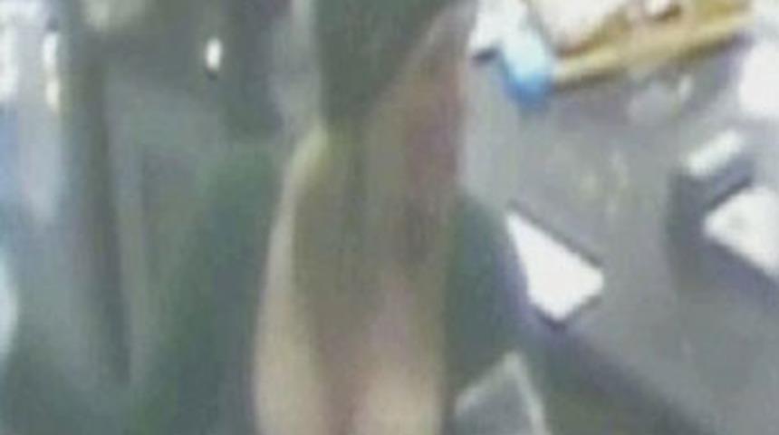 Polis her yerde bu kadını arıyor!