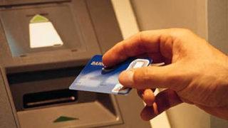 ATM’lerde işlemler ücretlendiriliyor