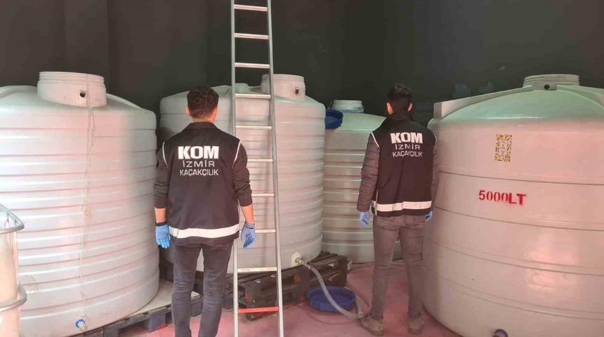 İzmir merkezli kaçakçılık operasyonu: 15 bin litre etil alkol ele geçirildi