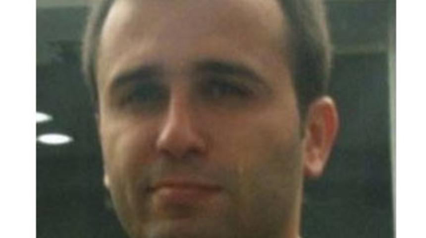 Deprem enkazına dalan eski model boğuldu