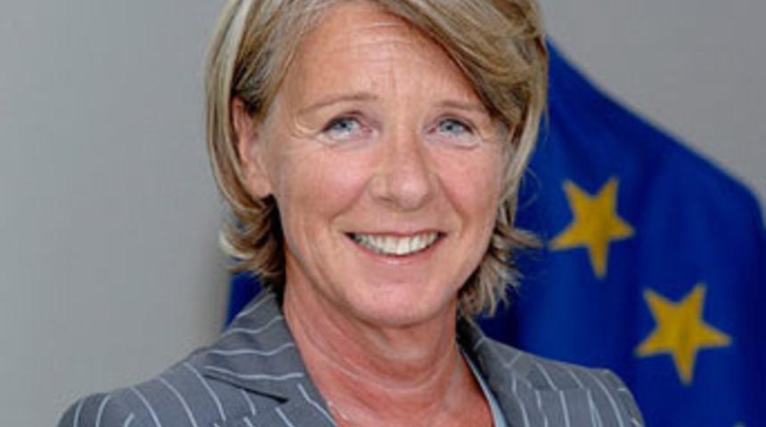 ''Kürtaj yasaklanıp nüfus artırılmaz''