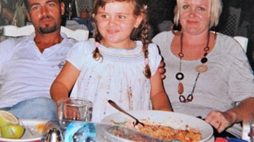 ''Kızım olmadan asla''