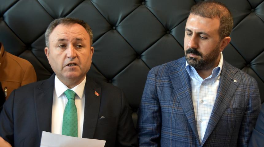 CHP belediye başkan adayı 'miting saati satıldı' dedi, partisinden istifa edip AK Parti'ye geçti