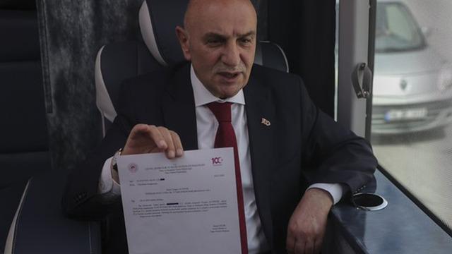 Turgut Altınok'tan Antalya'da 600 dairesi olduğu iddiasına belgeli yanıt