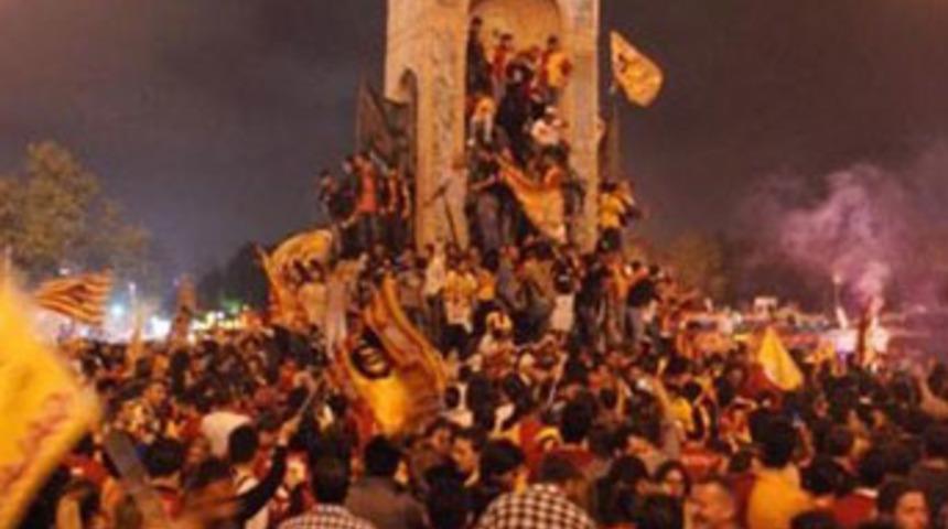 T&uuml;rkiye 'Sarı Kırmızı'