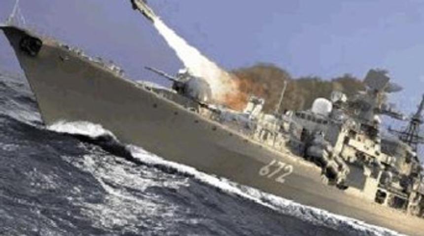 'Kafanıza yıldırım gibi d&uuml;şeriz'