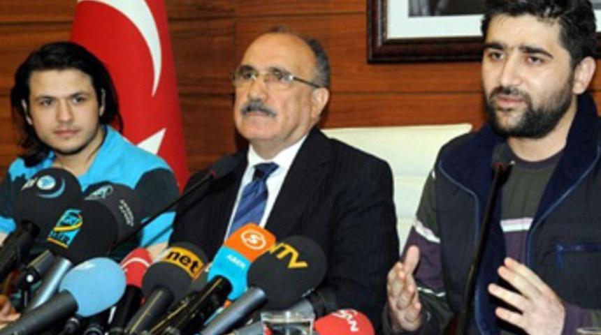 Gazeteciler yurda d&ouml;nd&uuml;!