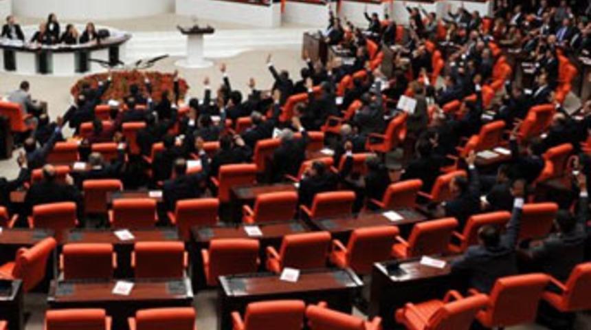 40 bin &ouml;ğretmen teklifi TBMM'de