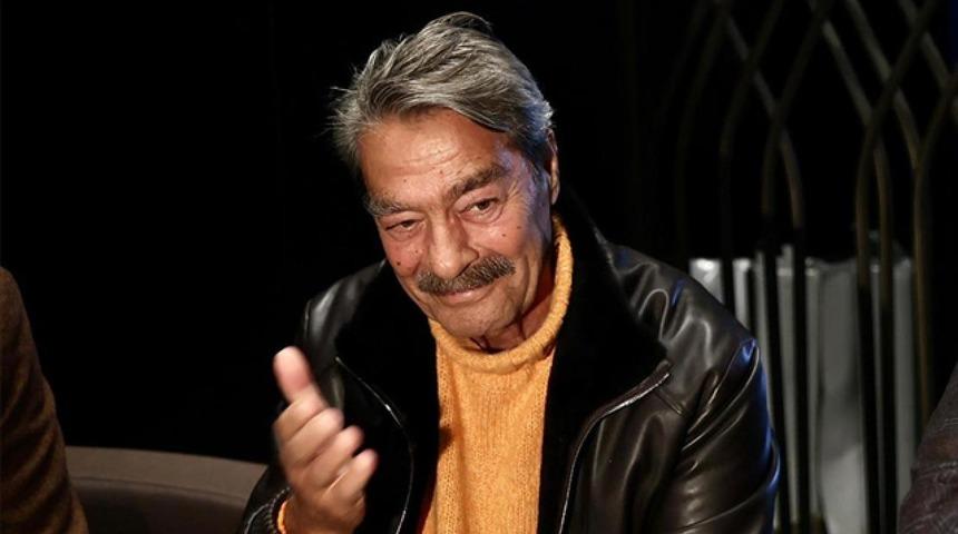 Günlerdir yoğun bakımdaydı... Kadir İnanır'ın son durumunu Jülide Kural açıkladı