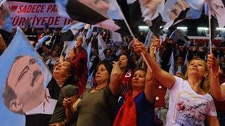 CHP adaylarını anketle belirleyecek