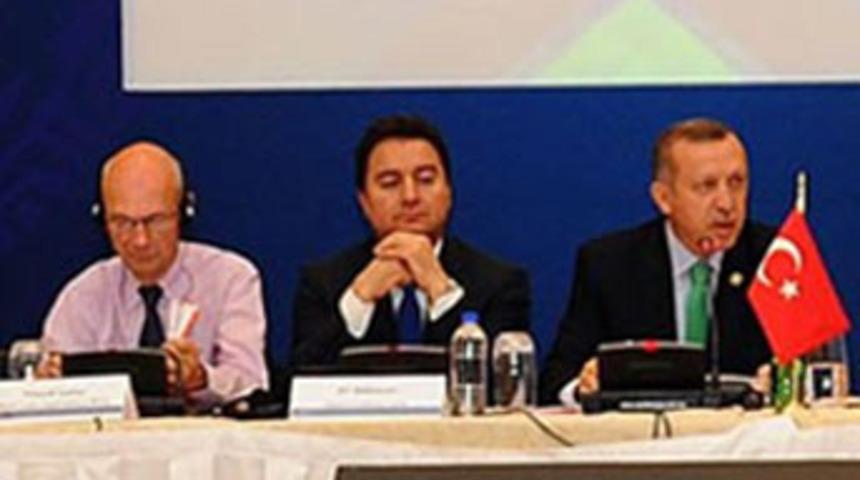 "T&uuml;rk'&uuml;n olmadığı yer kalmadı"