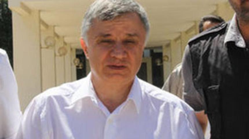 Rektör Akınoğlu serbest