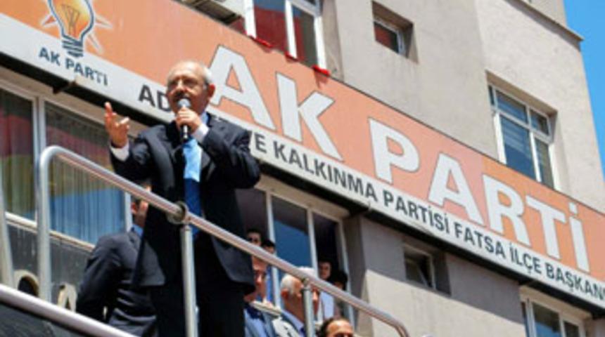 Kılı&ccedil;daroğlu'nu zora sokan fotoğraf