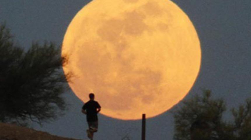 Ay hi&ccedil; bu kadar yaklaşmamıştı!