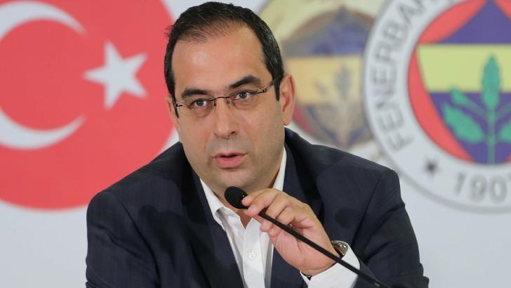 Ali Koç tek tek herkesin görüşünü aldı! Fenerbahçe'de gündem ligden çekilme... Toplantı gece saatlerine kadar sürdü! İşte çıkan karar G2