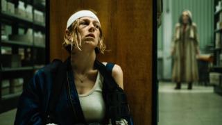 Euphoria yıldızı Hunter Schafer'in başrolünde yer aldığı 'Cuckoo' filminin afişi yayınlandı! Afişi bile hayranlarını heyecanlandırmayı başardı