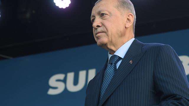 Son dakika | İmamoğlu'nu kendi sloganı üzerinden hedef aldı: 'Tam yol ileri' diyor, sen tam gaz geri gidiyorsun!