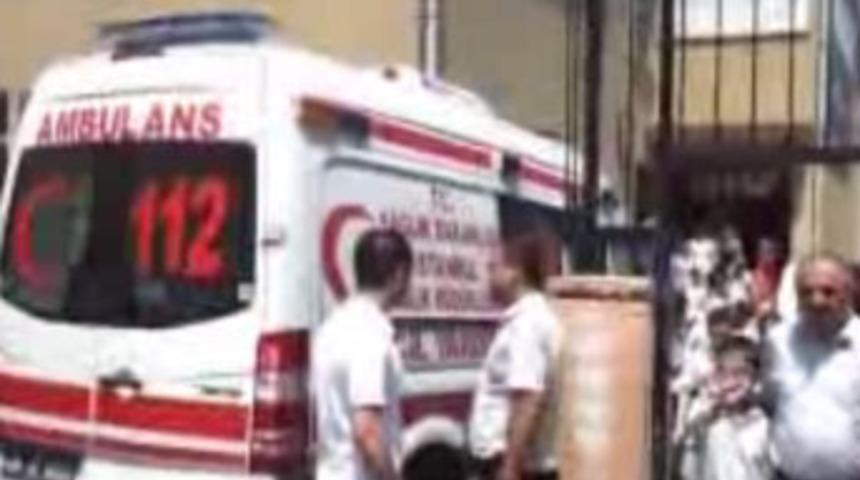 Deney sırasında patlama: 6 öğrenci yaralı!