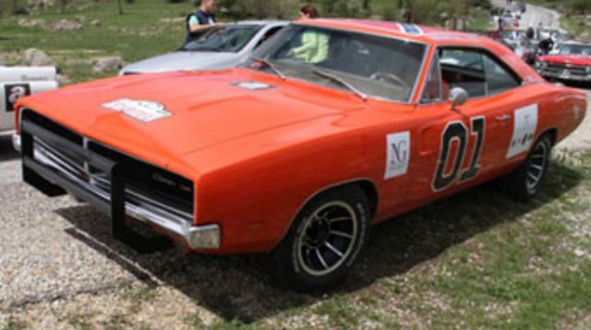 Klasik otomobilciler hız yapmadan yarıştı