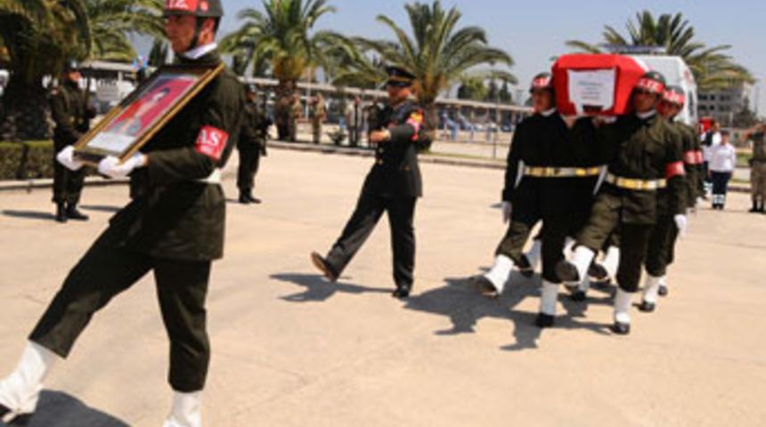 Tezkeresine 2 ay kala şehit oldu