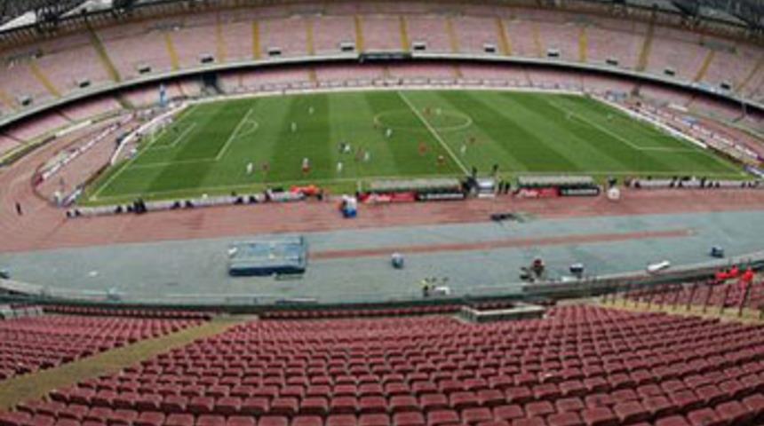 'Stadı geneleve çevirmişler!'