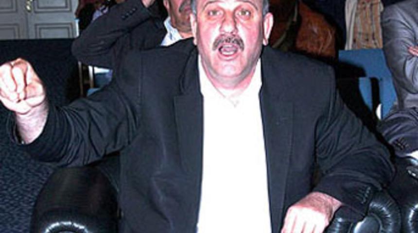 AK Partili başkanın &ccedil;ıkışı şok etti