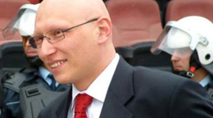 Kayınço'ya 28 bin dolar maaş