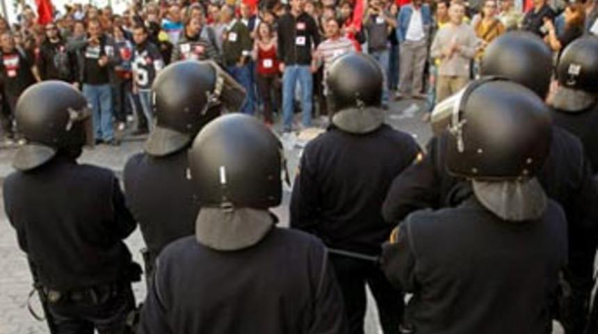 Avrupa&rsquo;dan grev yasağına veto