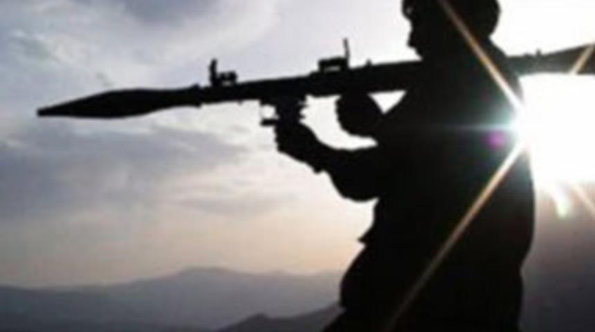 Polis lojmanına roketli saldırı