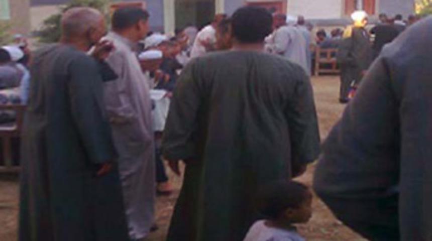 Cenaze t&ouml;reni d&uuml;ğ&uuml;ne d&ouml;nd&uuml;!