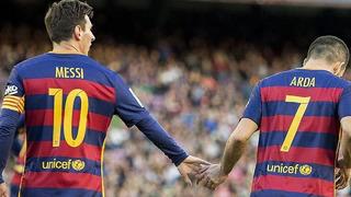 Arda Turan, birlikte oynadığı en iyi 11'i açıkladı! Türkiye'den hiçbir futbolcuya yer vermedi...