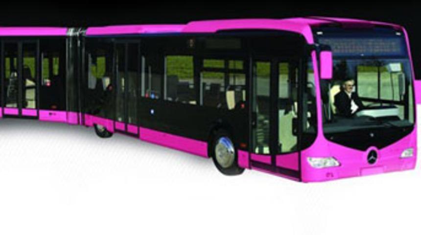 Pembe metrob&uuml;s i&ccedil;in 60 bin imza