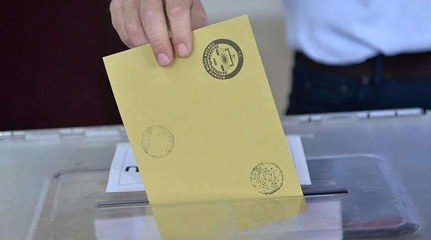 Türkiye sandık başında! Oy kullanma saatleri kaçta başlıyor, kaçta bitiyor? 31 Mart yerel seçimleri oy kullanma saatleri... Seçimde oy kullanırken bunlara dikkat