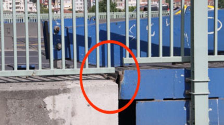 Hali&ccedil; K&ouml;pr&uuml;s&uuml; trafiğe kapatıldı!