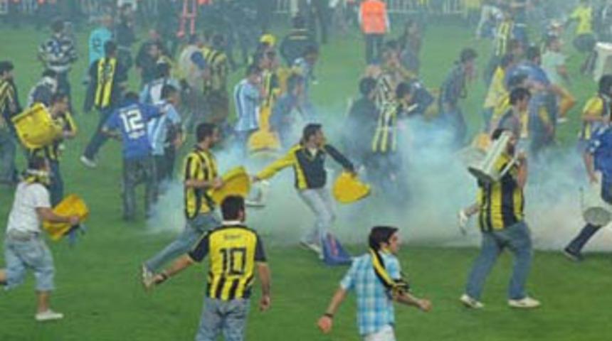 "Kadık&ouml;y'deki savaşı GS bayrağı başlattı"