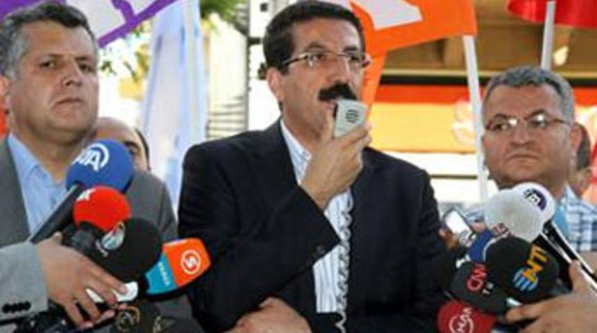 Lami &Ouml;zgen serbest