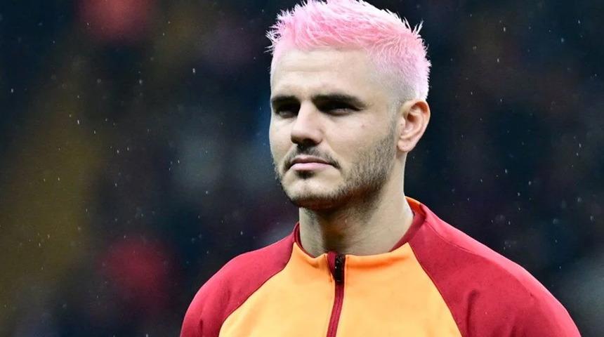 Yapılan seçimlerde oyunu Icardi'ye verdi! Pusulanın içine Icardi'nin fotoğrafını yapıştırıp bir de not yazdı...