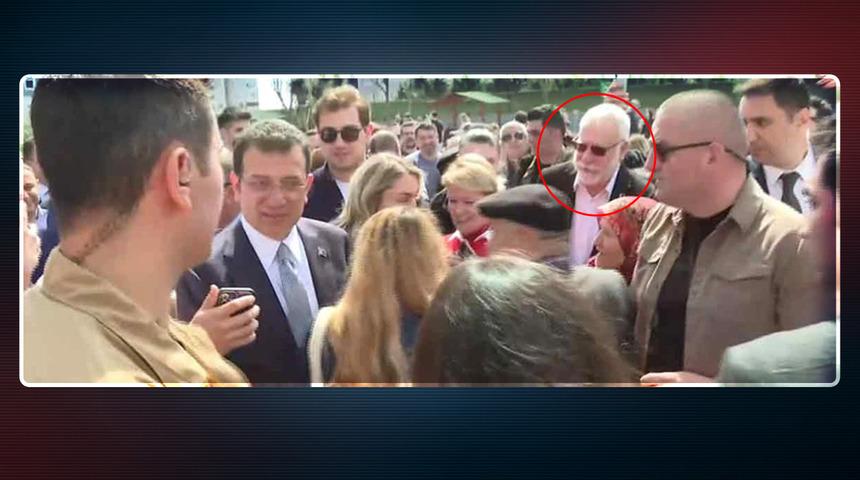 Ekrem İmamoğlu’nun arkasında görüntülendi! ‘İmambakır Üküş’ detayı herkesi şaşırttı…