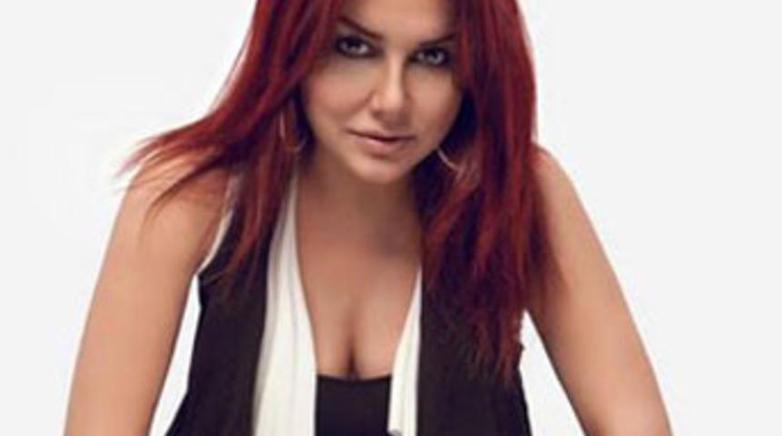 Şarkıcı Deniz Seki'ye kötü haber