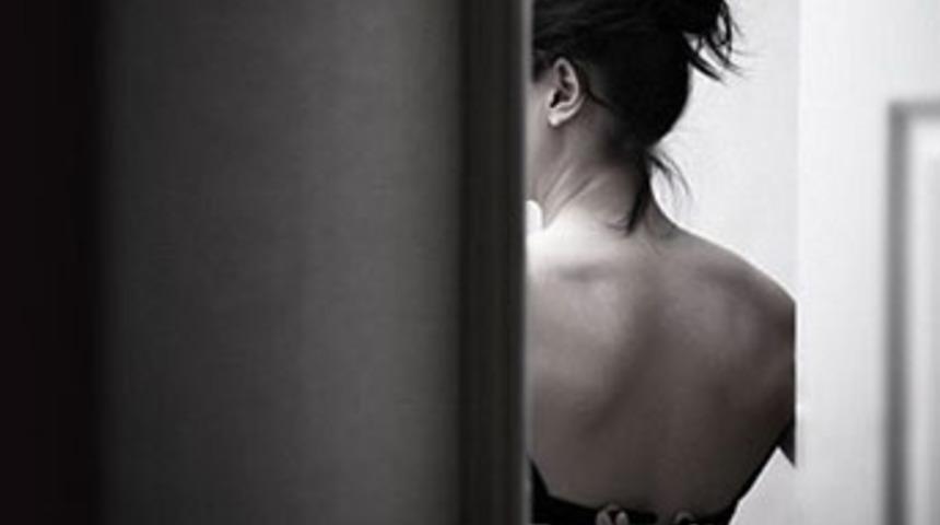 Eski eşe gizli kamera şoku!