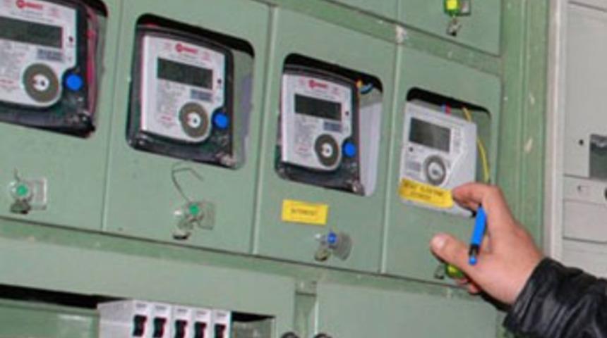 Belediye başkanı kaçak elektrikten tutuklandı