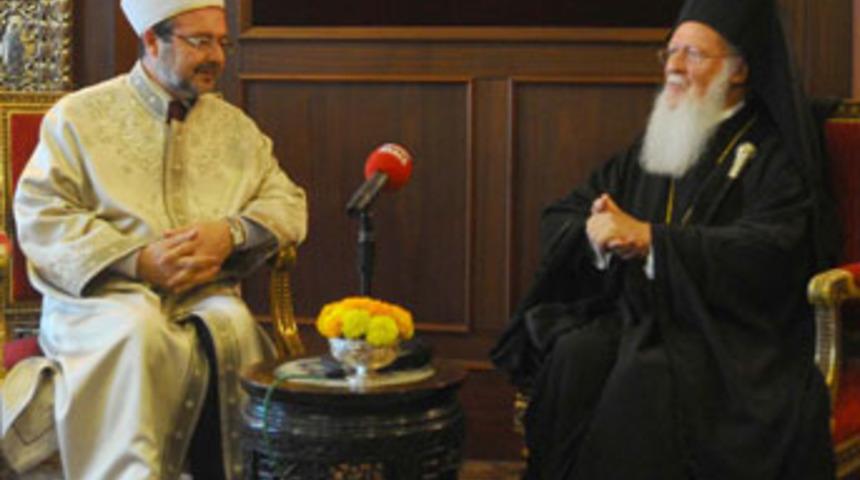 Ruhban Okulu ve Atina'da cami