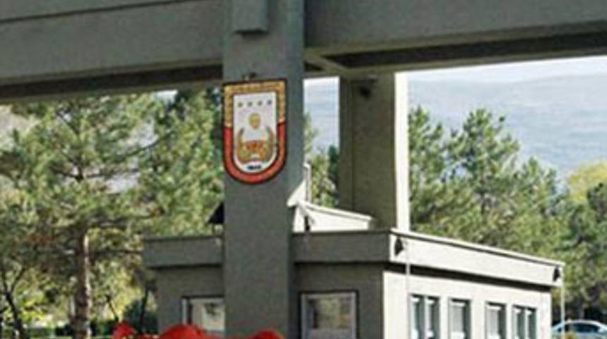 Kışlalarda askeri casusluk araması