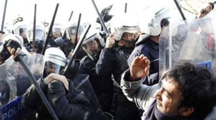 Polis artık 'demir cop' kullanacak!